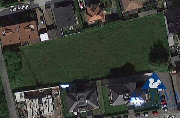 terreno edificabile in vendita ad Olgiate Olona