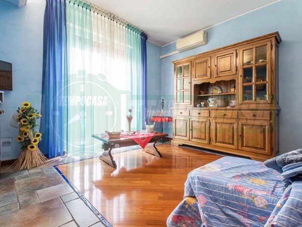 casa indipendente in vendita ad Olgiate Olona