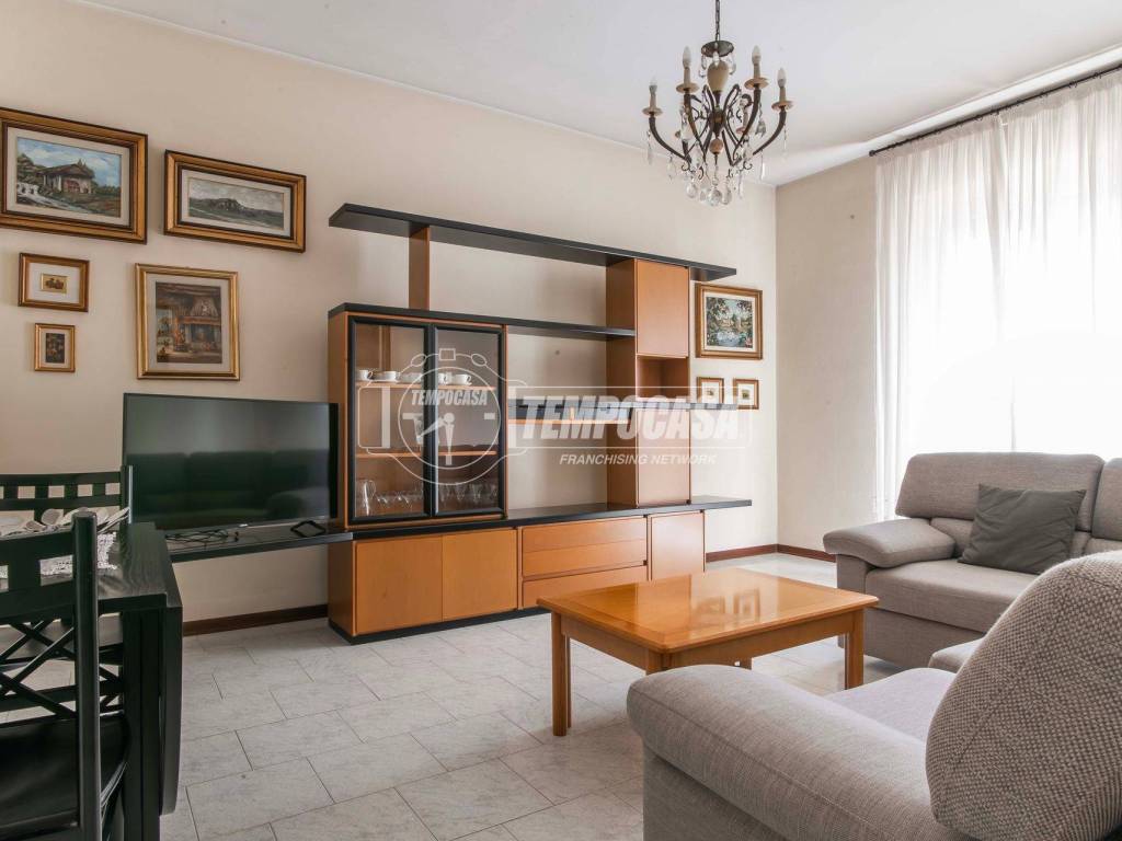 appartamento in vendita ad Olgiate Olona