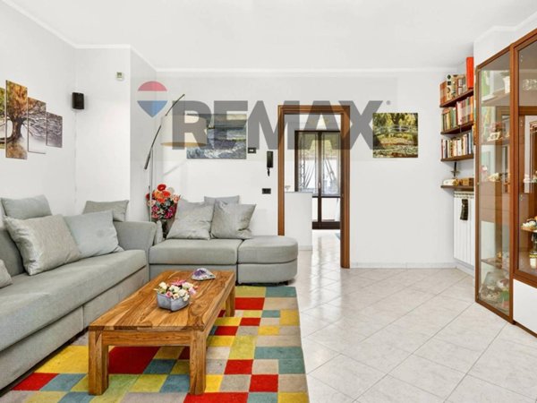 casa indipendente in vendita ad Olgiate Olona