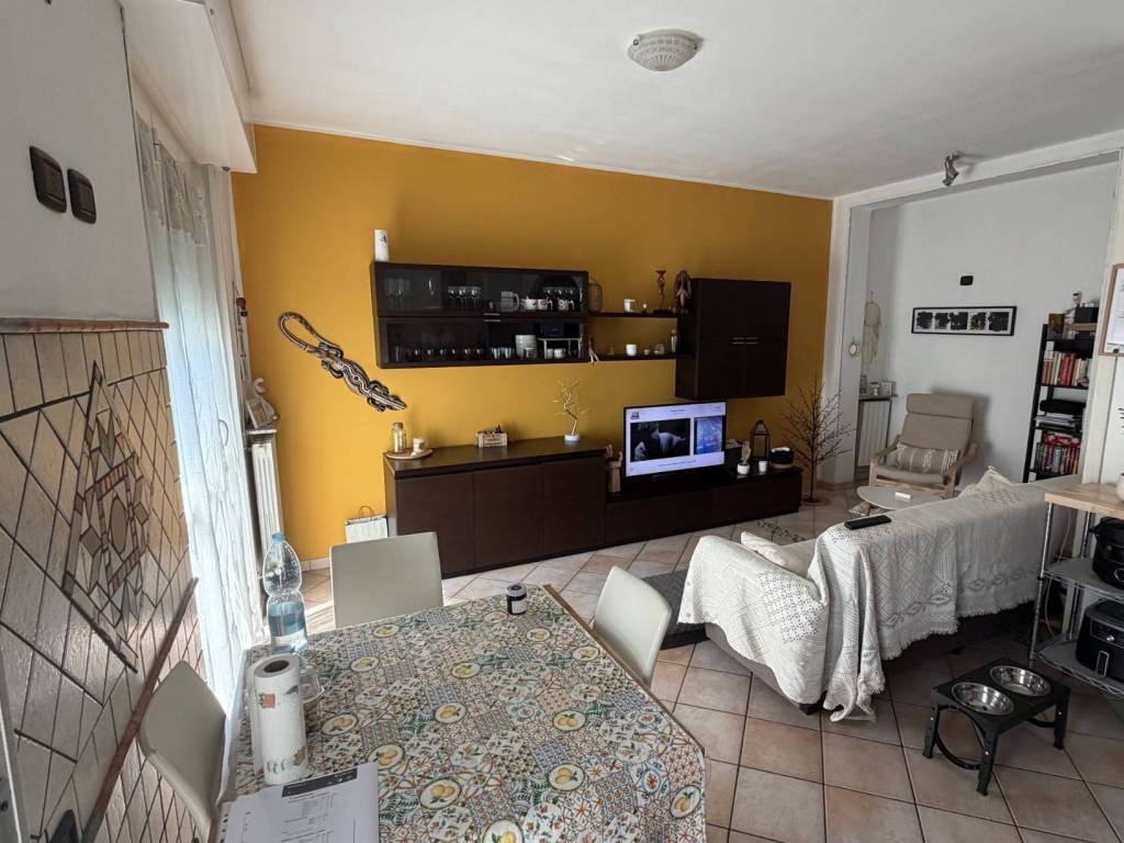 appartamento in vendita ad Olgiate Olona