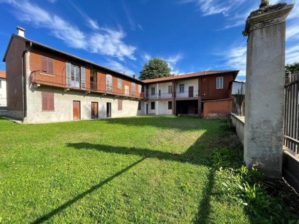 appartamento in vendita ad Olgiate Olona
