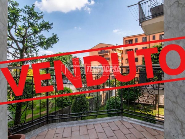 appartamento in vendita ad Olgiate Olona