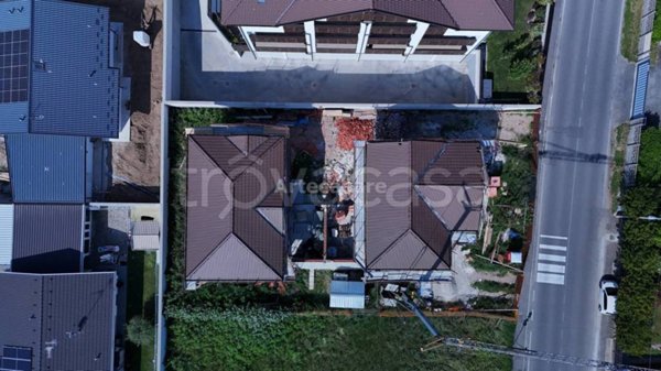 casa indipendente in vendita ad Olgiate Olona in zona Buon Gesù