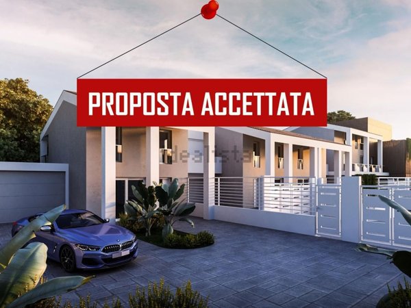 appartamento in vendita ad Olgiate Olona in zona Buon Gesù