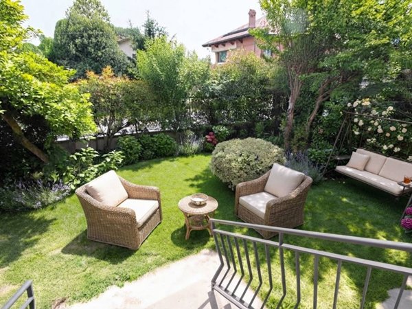 casa indipendente in vendita ad Olgiate Olona in zona Buon Gesù