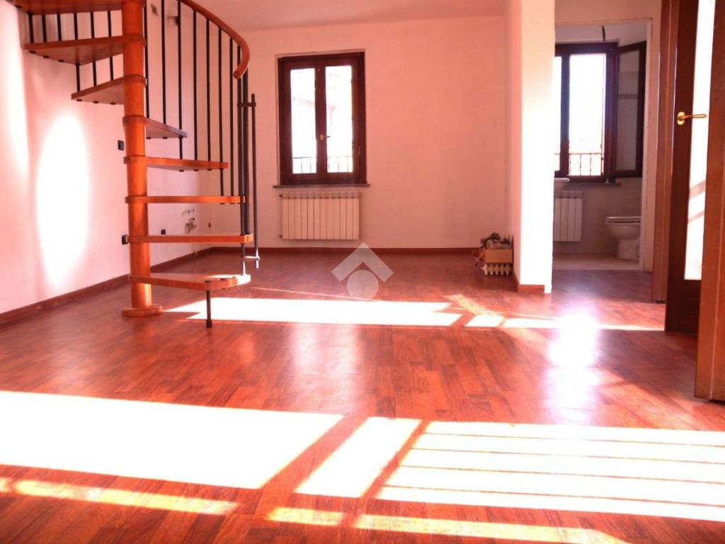 appartamento in vendita ad Origgio