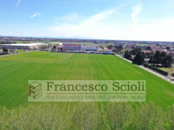 terreno edificabile in vendita ad Origgio