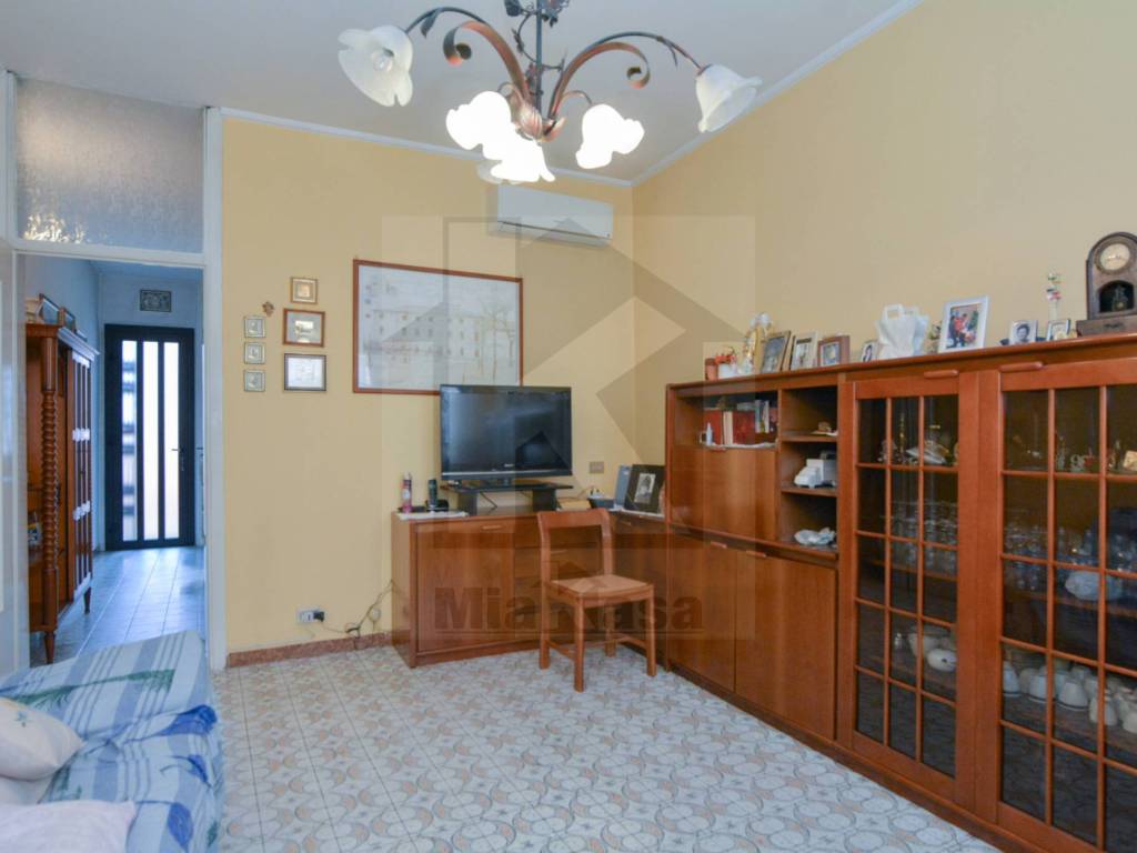 casa indipendente in vendita ad Origgio