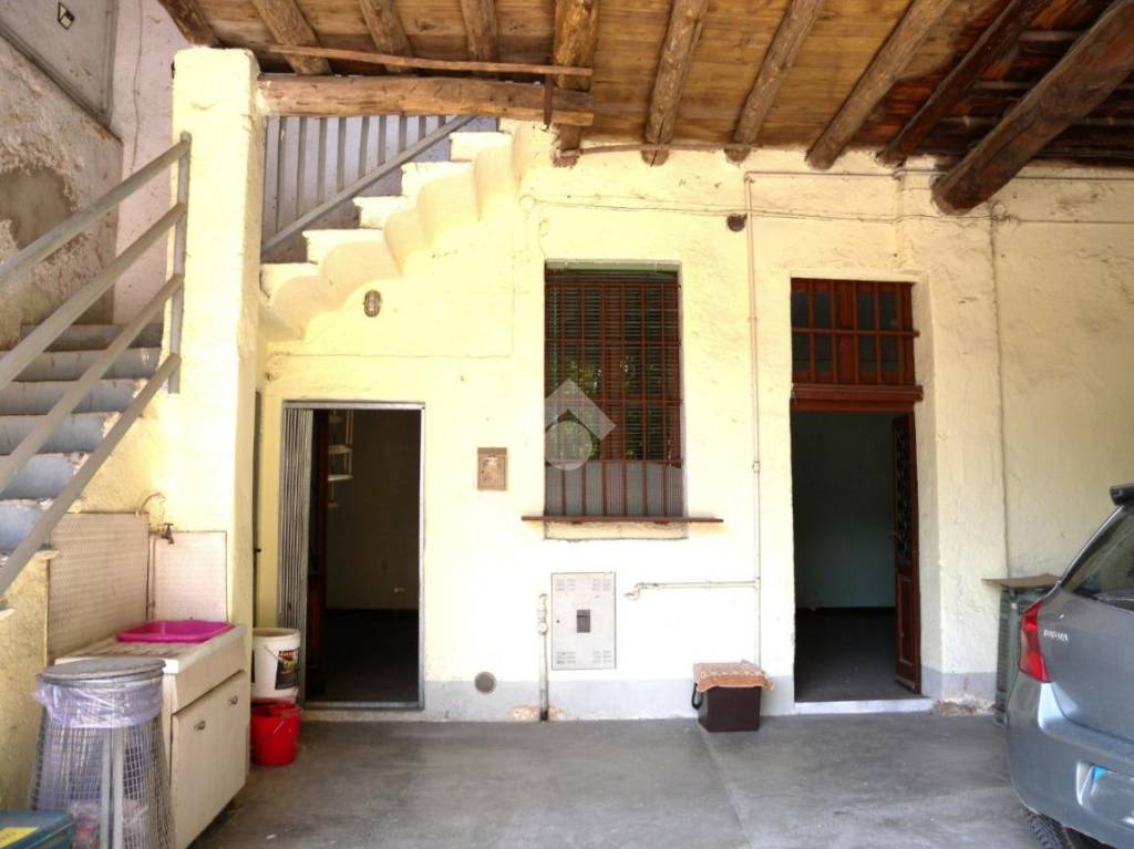casa indipendente in vendita ad Origgio