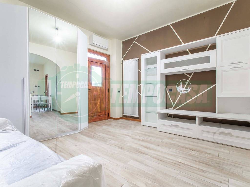 appartamento in vendita ad Origgio