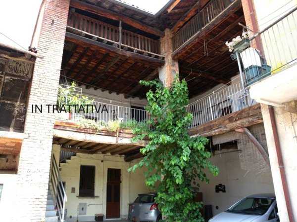 casa indipendente in vendita ad Origgio