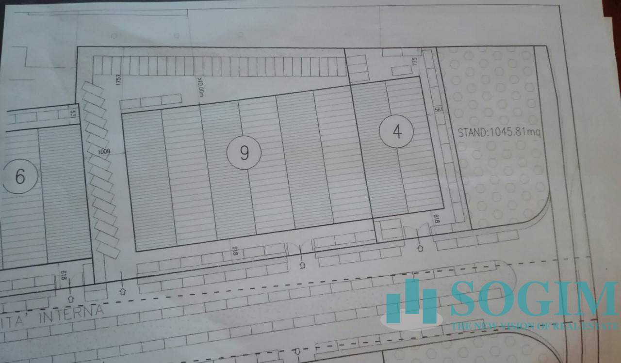 terreno industriale in vendita ad Origgio