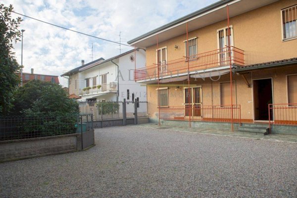 casa indipendente in vendita ad Origgio