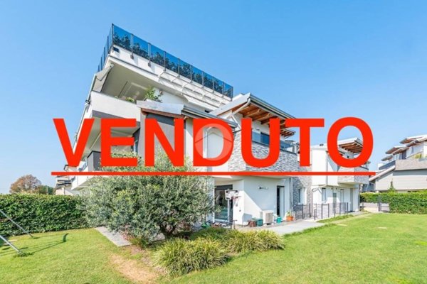 appartamento in vendita ad Origgio