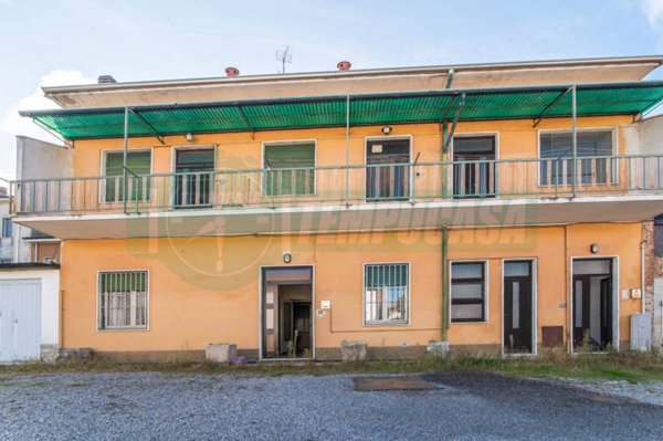 casa indipendente in vendita ad Origgio