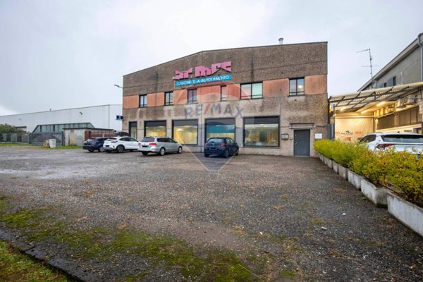 appartamento in vendita ad Origgio