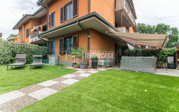 appartamento in vendita ad Origgio