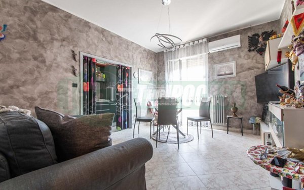 appartamento in vendita ad Origgio