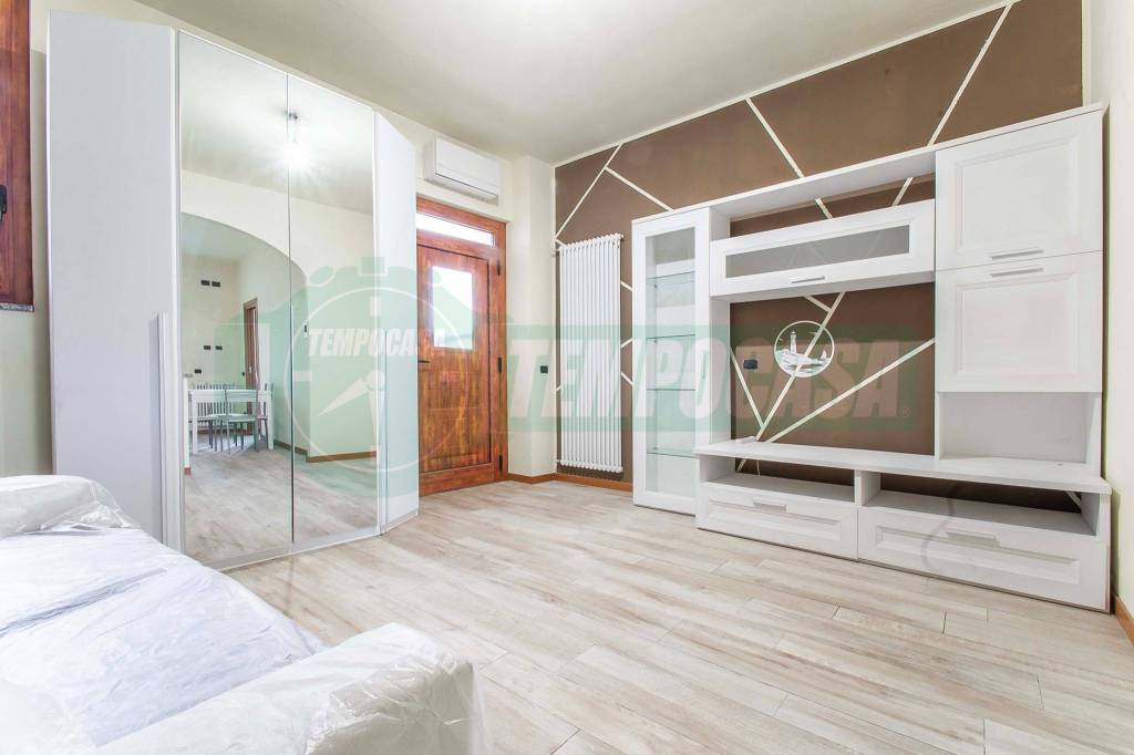 appartamento in vendita ad Origgio