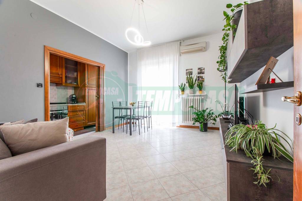 appartamento in vendita ad Origgio