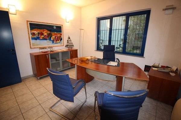 locale di sgombero in vendita ad Origgio