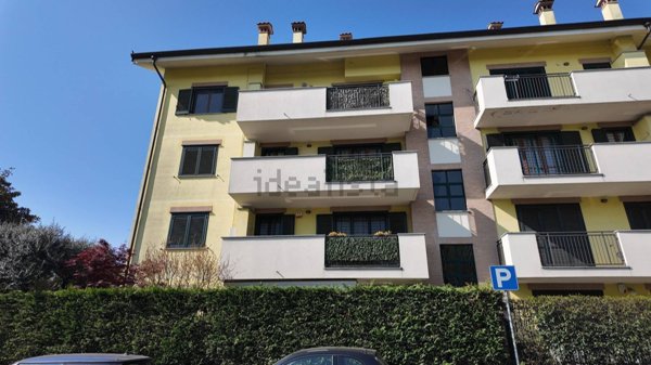 appartamento in vendita ad Origgio