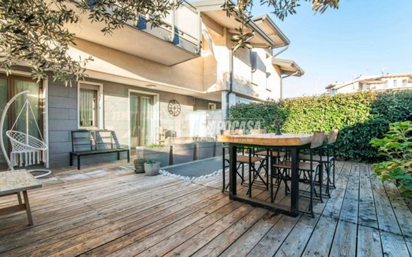 appartamento in vendita ad Origgio