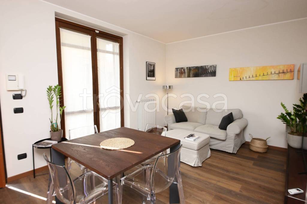 appartamento in vendita ad Origgio