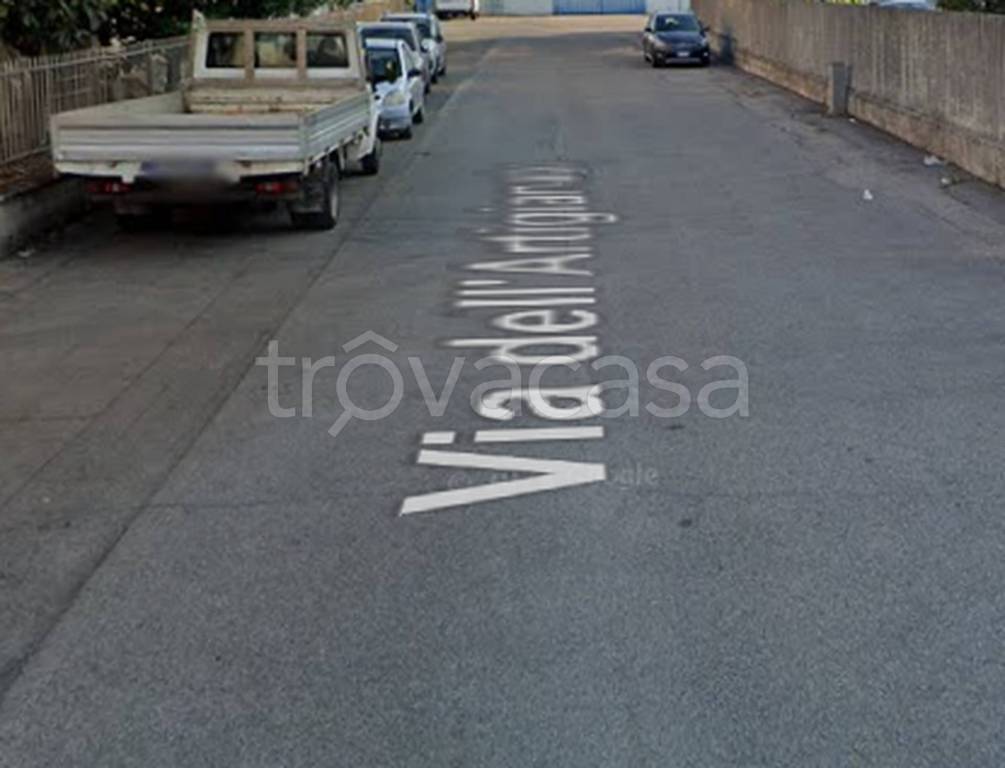 locale commerciale in vendita ad Origgio