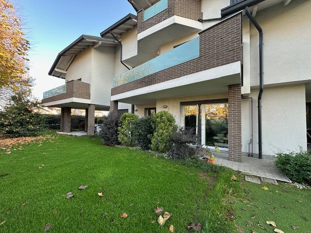 appartamento in vendita ad Origgio