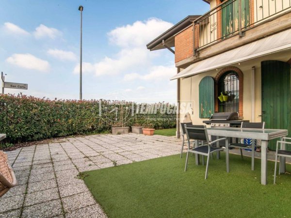 casa indipendente in vendita ad Origgio