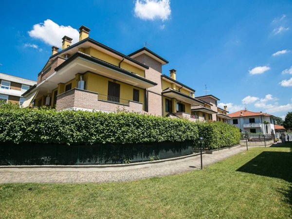 appartamento in vendita ad Origgio