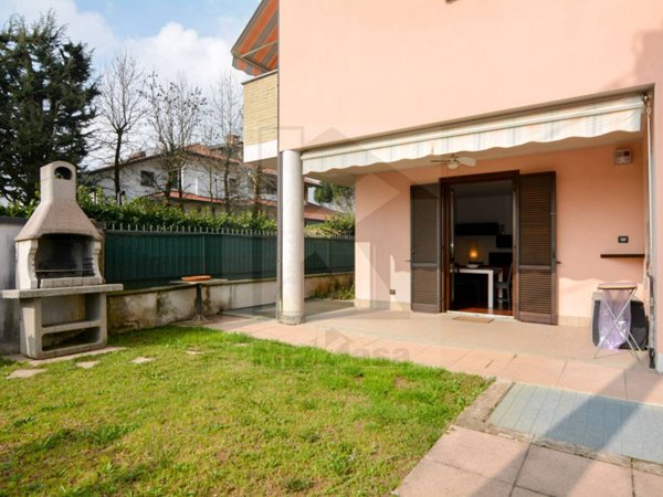 appartamento in vendita ad Origgio