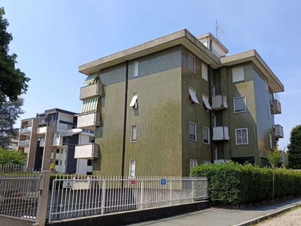 appartamento in vendita ad Origgio