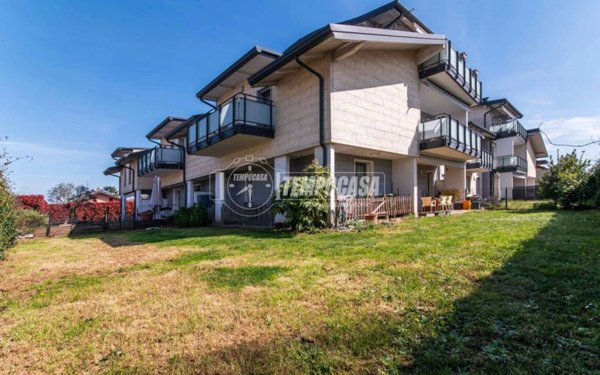 appartamento in vendita ad Origgio