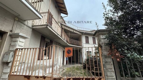 casa indipendente in vendita ad Origgio