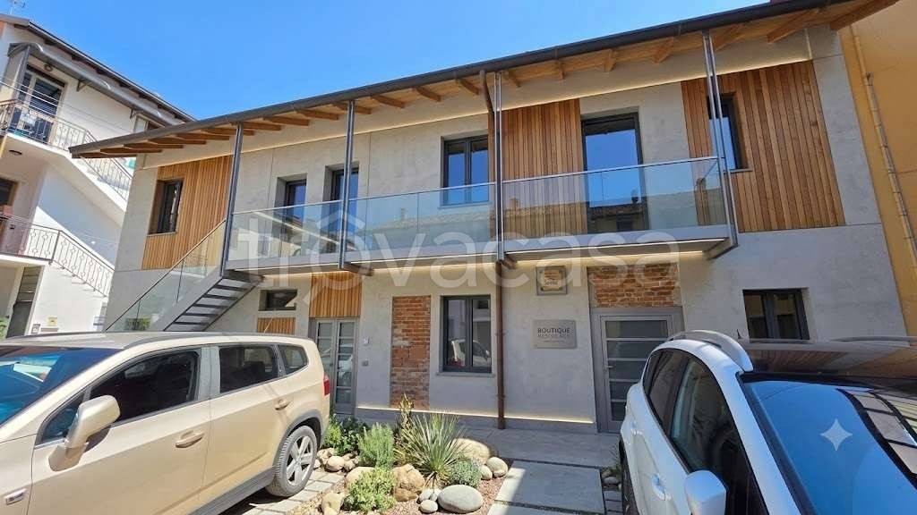 casa indipendente in vendita ad Origgio