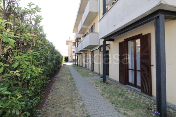 appartamento in vendita ad Origgio in zona Cascina Muschiona