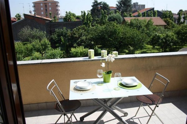 appartamento in vendita ad Origgio in zona Cascina Muschiona