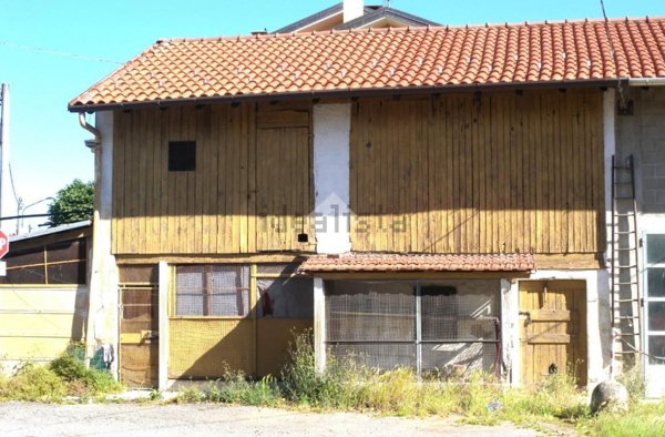 casa indipendente in vendita ad Origgio in zona Cascina Muschiona