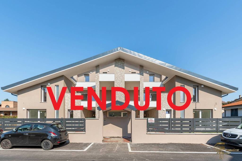 appartamento in vendita ad Origgio in zona Cascina Muschiona