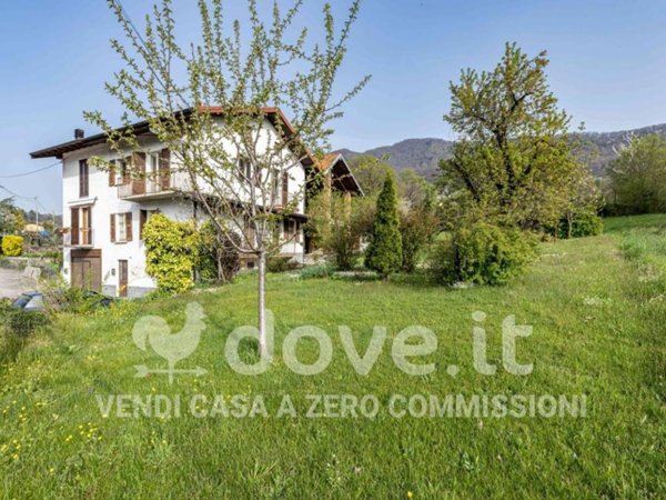casa indipendente in vendita ad Orino
