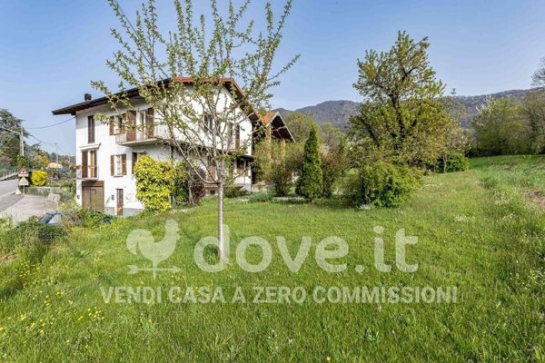 casa indipendente in vendita ad Orino
