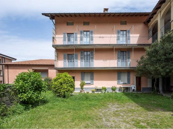 casa indipendente in vendita ad Orino