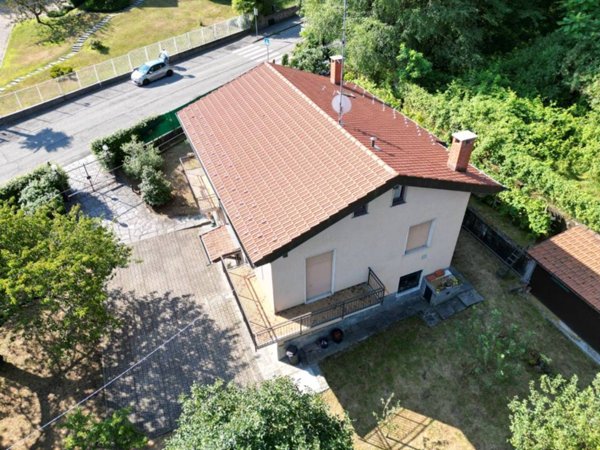 casa indipendente in vendita ad Orino
