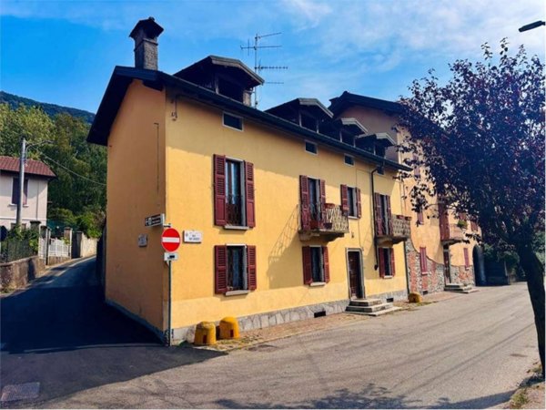 casa indipendente in vendita ad Orino