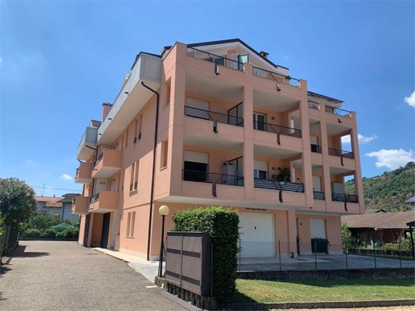 appartamento in vendita a Porto Ceresio