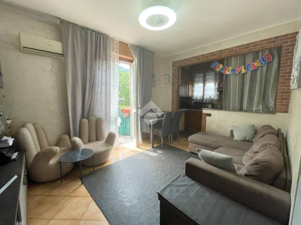 appartamento in vendita a Porto Ceresio