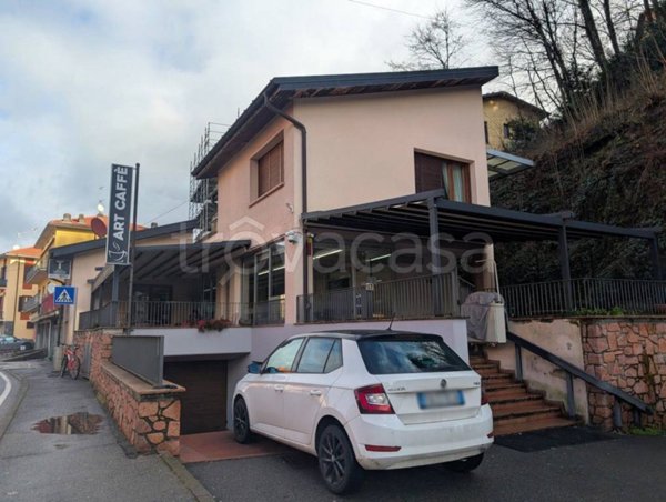 appartamento in vendita a Porto Ceresio